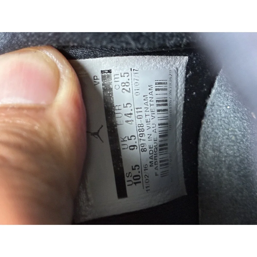 Size 10.5 - Air Jordan Express Triple Black Mens Shoes